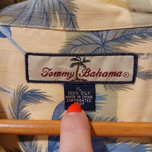 Tommy Bahama Vintage Silk Hawaiian Tropical Camp Shirt Loop Collar Size XL - Picture 3 of 7